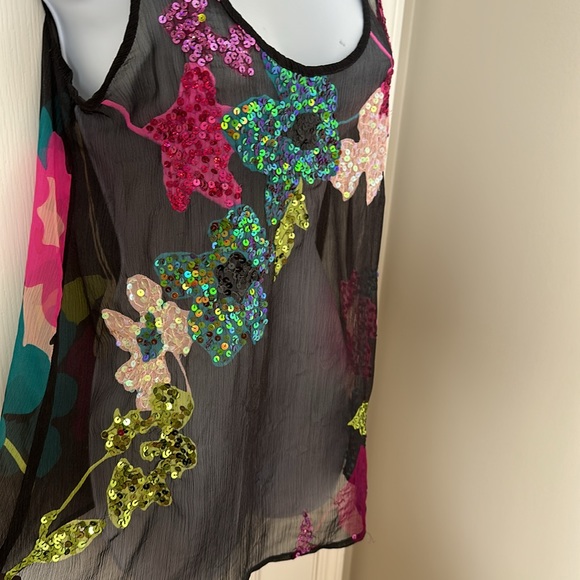 CANDIE’S Sheer Floral Tank - Picture 4 of 7